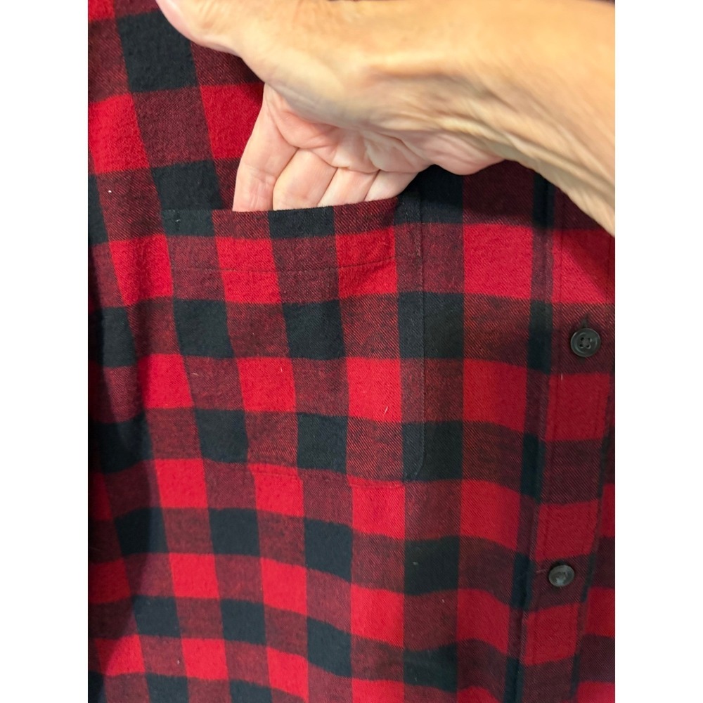 L.L. Bean Flannel Shirt Women 3X‎ Red Black Buffalo Plaid Relaxed Fit Lumberjack - Picture 9 of 13